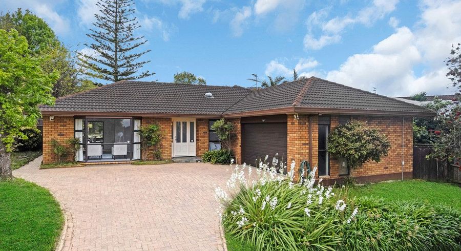  at 25 Lexington Drive, Botany Downs, Manukau City, Auckland