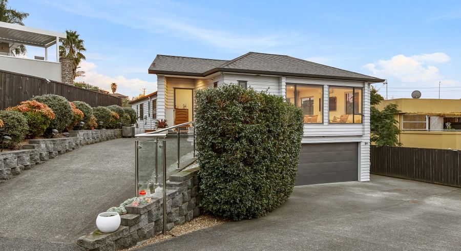 at 26A Bernleigh Terrace, West Harbour, Waitakere City, Auckland