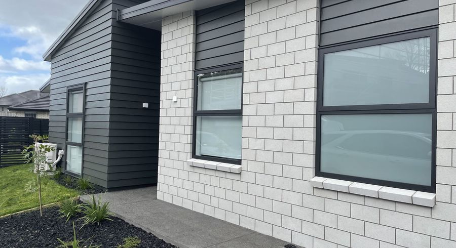  at 5/6 Landell Place, Harrowfield, Hamilton