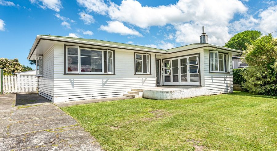 at 21 Camellia Avenue, Aramoho, Whanganui