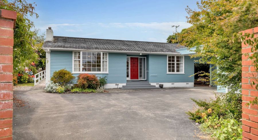  at 10A Kings Drive, Levin, Levin