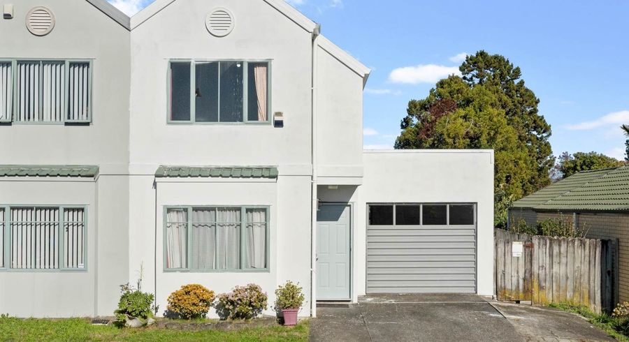  at 51 Kona Crescent, Henderson, Waitakere City, Auckland