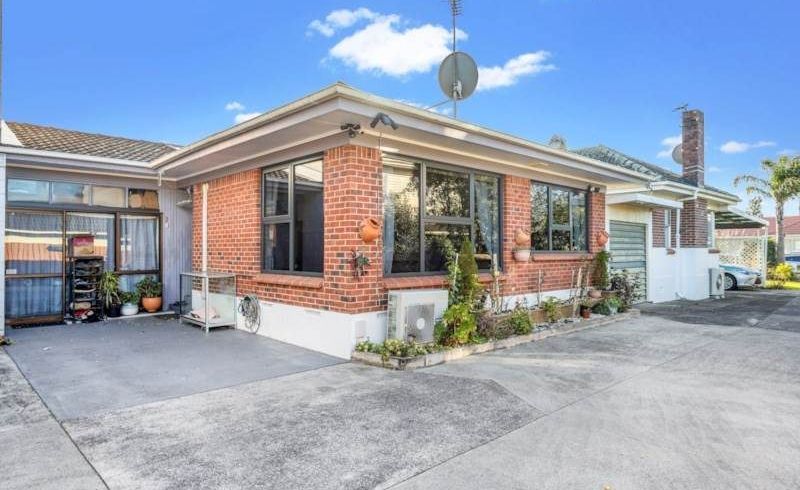  at 2/21 Glen Avenue, Papatoetoe, Manukau City, Auckland
