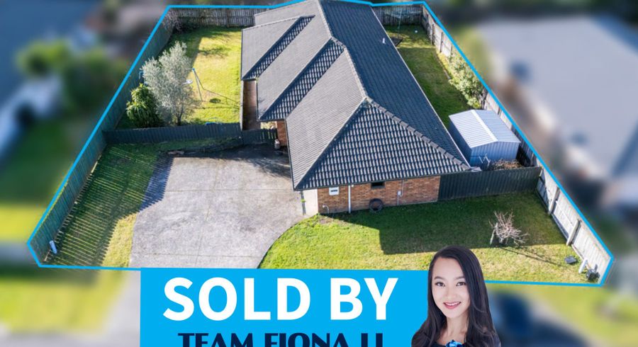  at 32 Legacy Drive, Henderson, Auckland