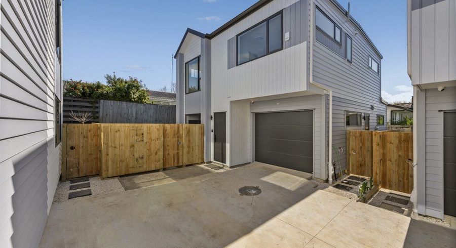  at Lot 2 13 Quibray Place, Botany Downs, Manukau City, Auckland