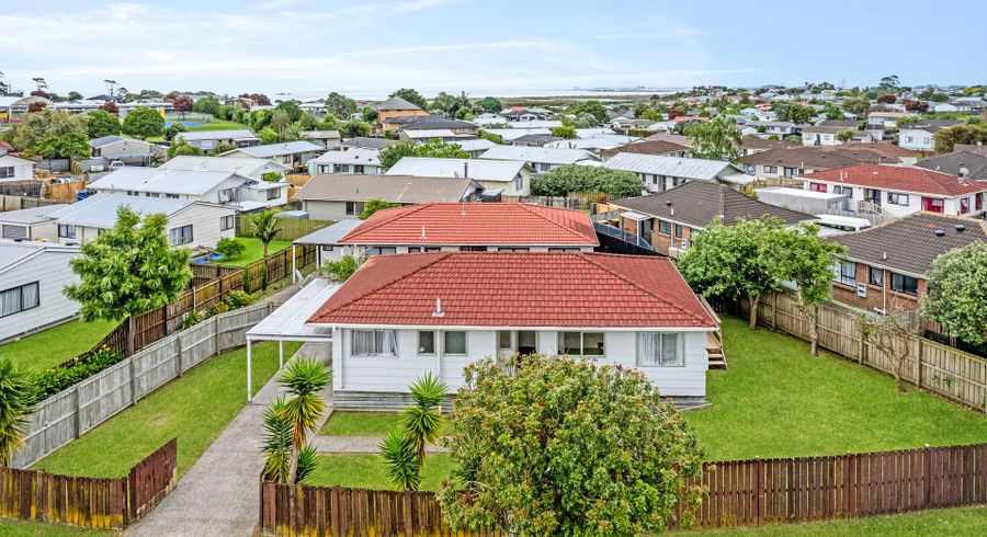  at 1/24 Kennington Dr, Clendon Park, Manukau City, Auckland