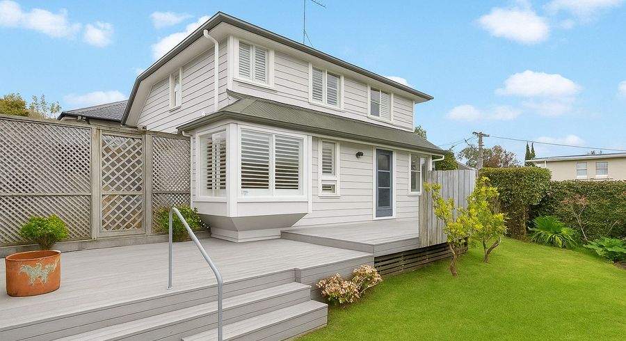  at 1 Rutherford Terrace, Meadowbank, Auckland City, Auckland