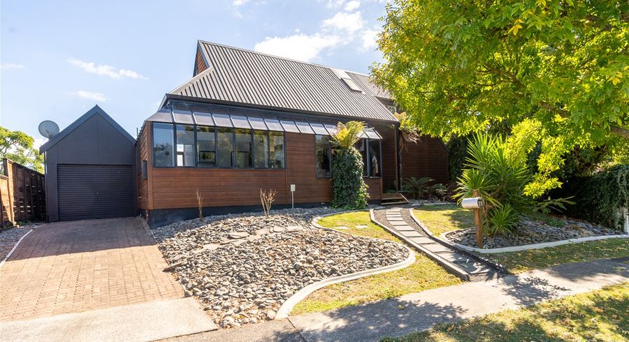  at 23 Woodland Drive, Flagstaff, Hamilton