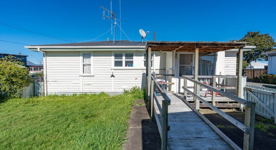  at 11 Dinsdale Road, Dinsdale, Hamilton, Waikato