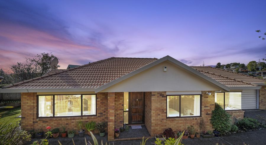  at 9 Milan Drive, Glen Eden, Auckland