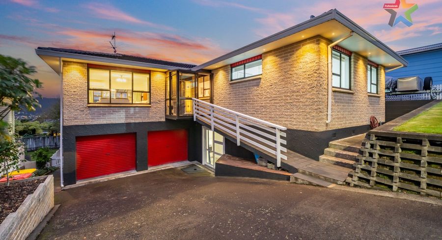  at 4 Gainsborough Grove, Belmont, Lower Hutt, Wellington