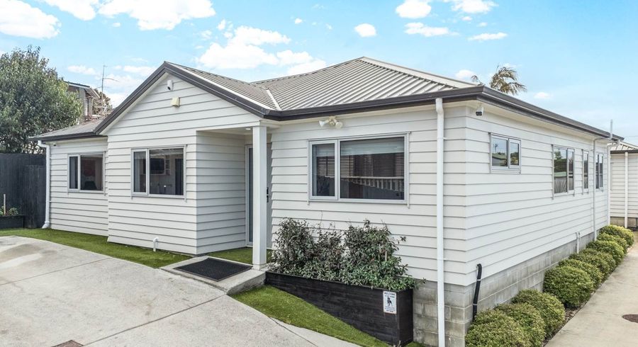  at 33B Glengarry Road, Glen Eden, Waitakere City, Auckland