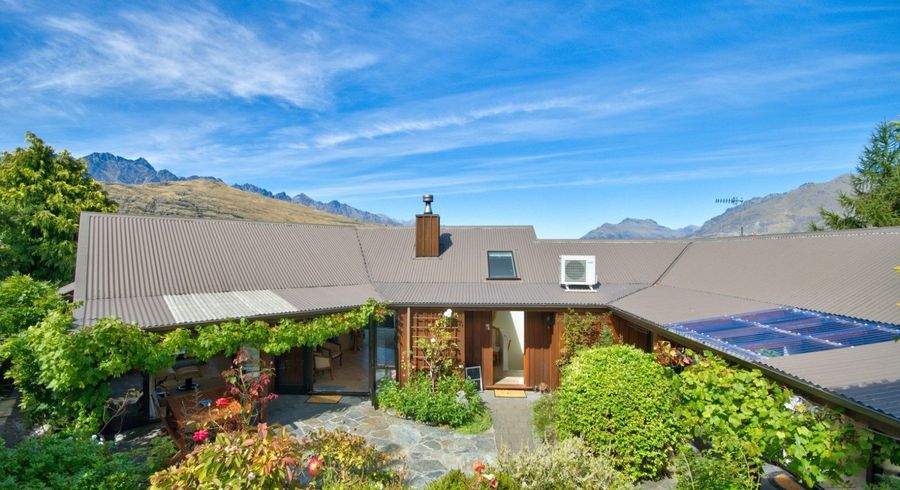  at 16 Panners Way, Town Centre, Queenstown-Lakes, Otago