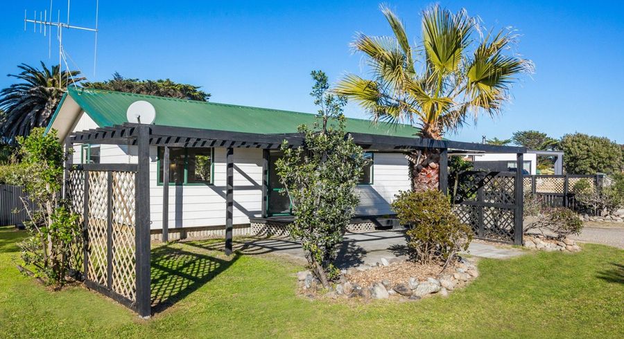  at 16B Karaka Street, Otaki Beach, Otaki