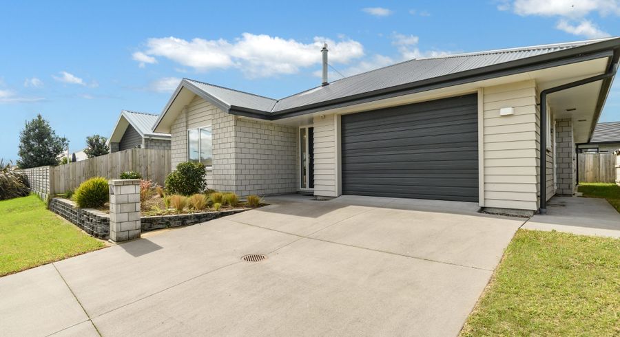  at 3 Komata Crescent, Papamoa Beach, Tauranga, Bay Of Plenty