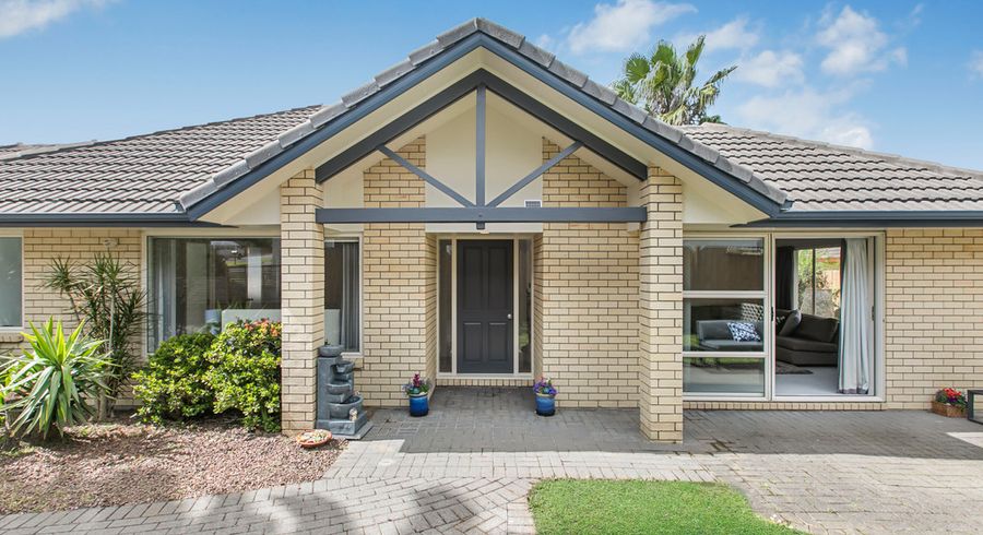  at 2/19 Stratford Road, Manurewa, Auckland
