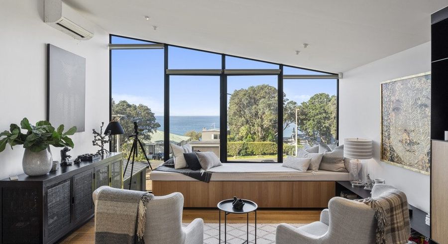  at 4 Waikare Road, Oneroa, Waiheke Island, Auckland