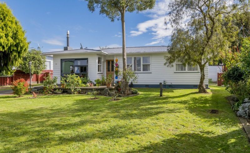  at 32 Balmoral Street, Levin, Levin