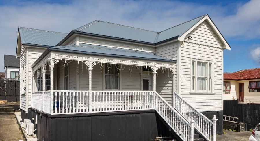  at Blockhouse Bay, Auckland City, Auckland