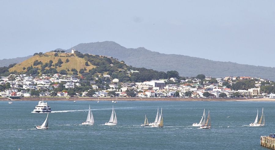  at 1406/18 Beach Road, Auckland Central, Auckland