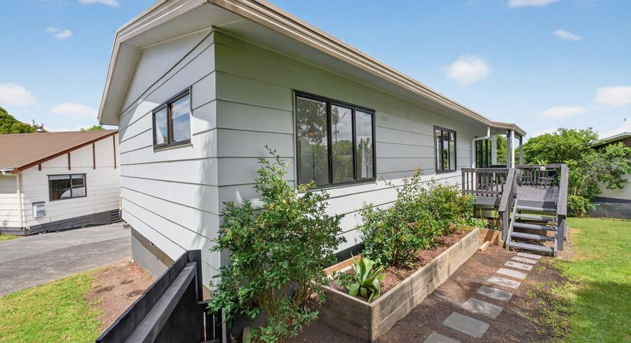  at 22b Bay Vista Drive, Red Beach, Rodney, Auckland