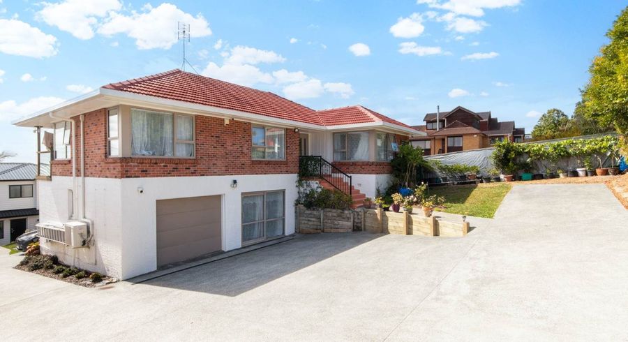  at 4237 Great North Road, Glendene, Waitakere City, Auckland