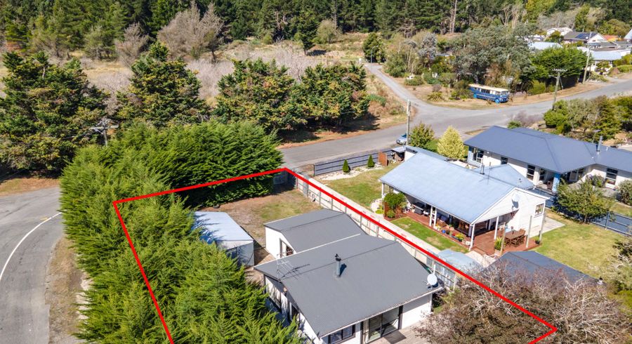  at 14 Kain Street, The Pines Beach, The Pines Beach