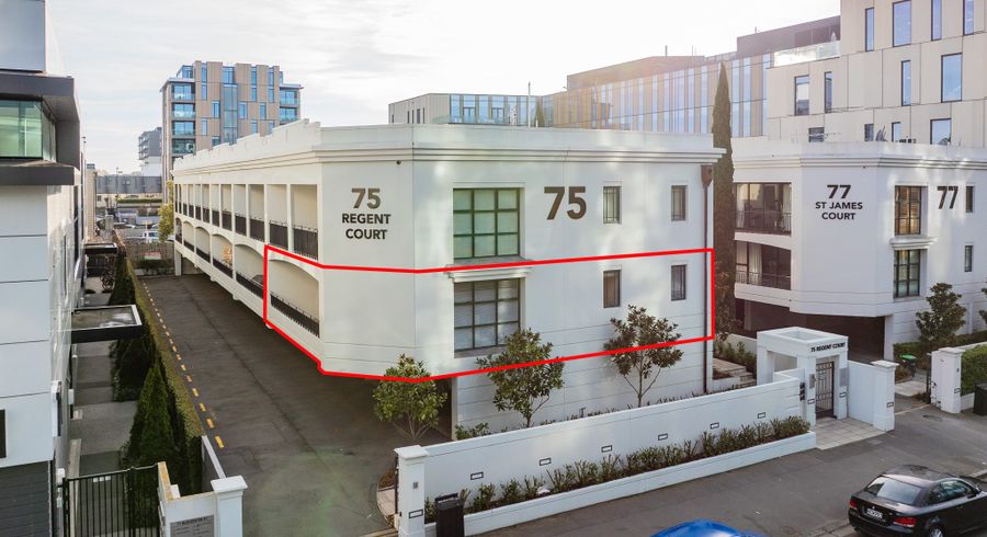  at 2/75 Gloucester Street, City Centre, Christchurch City, Canterbury