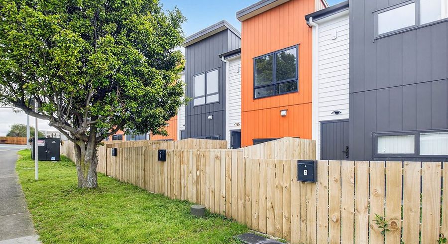  at Unit 2&3/85 Jaemont Avenue, Te Atatu South, Waitakere City, Auckland