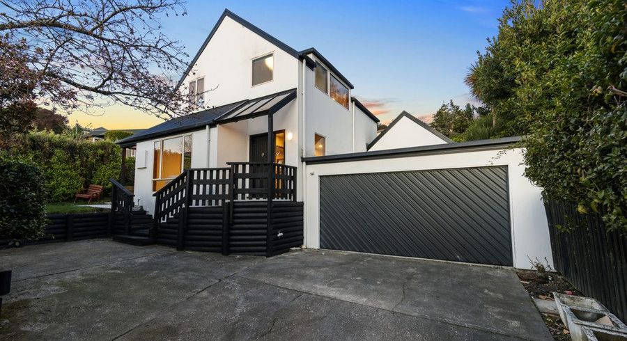  at 2/118 Centaurus Road, Huntsbury, Christchurch City, Canterbury