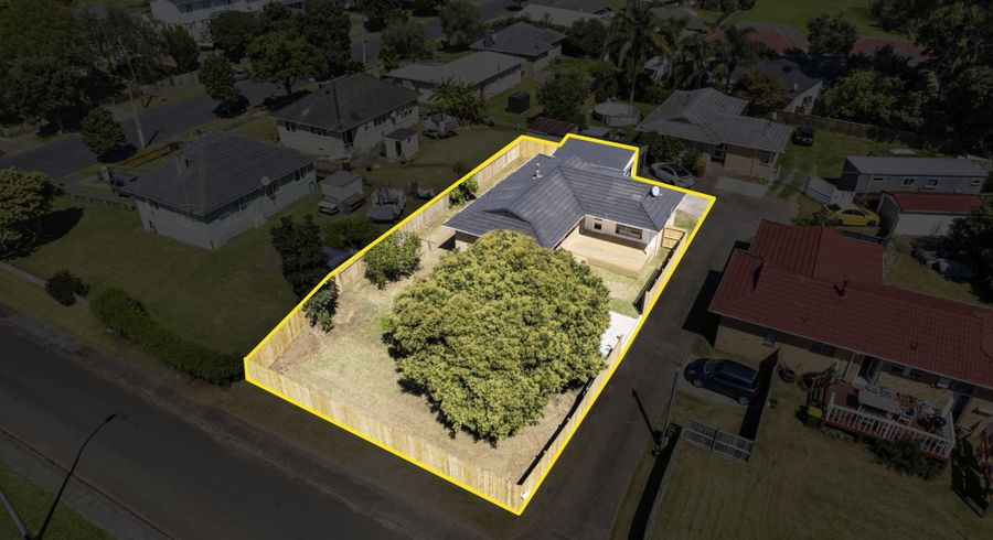  at 25 Eccles Place, Otara, Auckland
