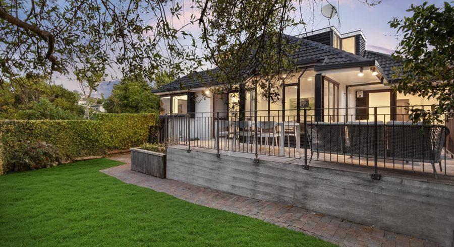  at 21 Rutherford Terrace, Meadowbank, Auckland