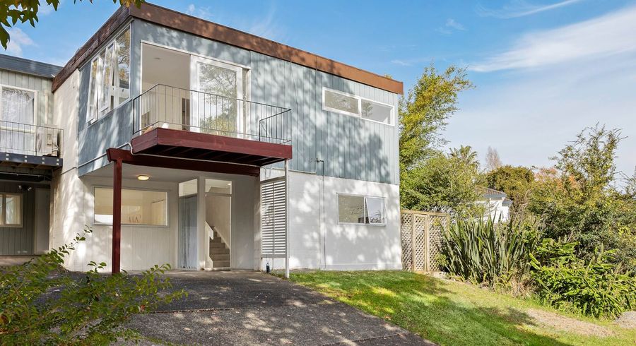  at 1/24 Commodore Drive, Lynfield, Auckland