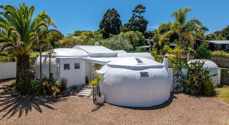  at 498 Sea View Road, Onetangi, Waiheke Island, Auckland