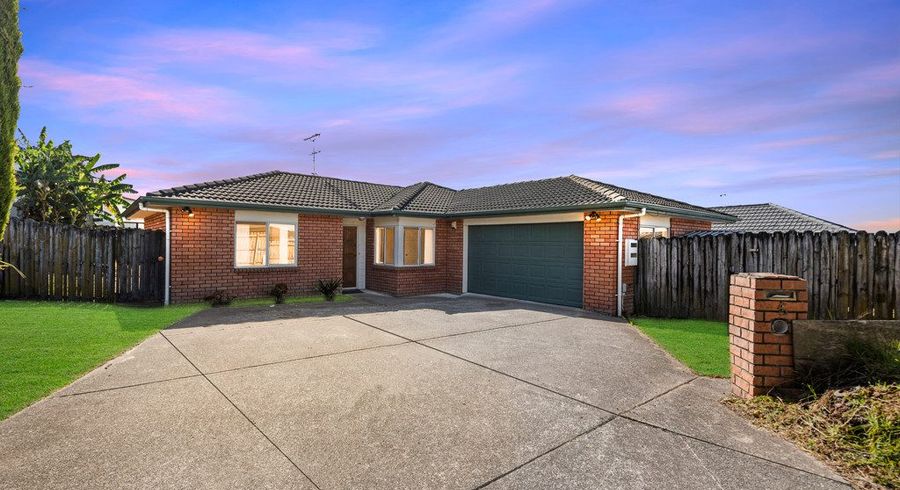  at 5 Caldecote Place, Flat Bush, Auckland