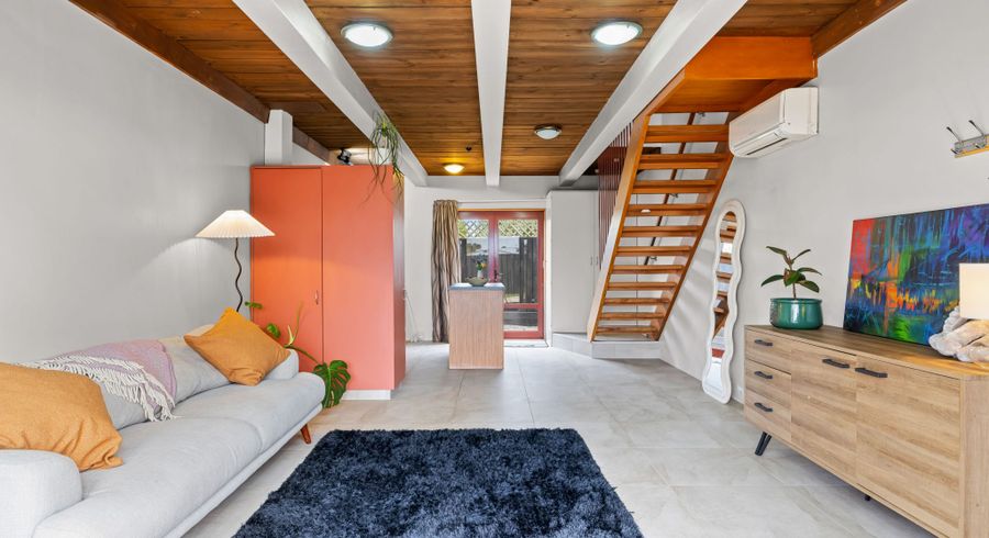  at 100 Grafton Street, Waltham, Christchurch City, Canterbury