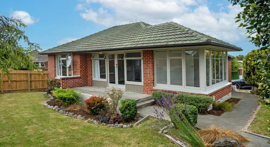  at 27 Kelvin Street, Marchwiel, Timaru