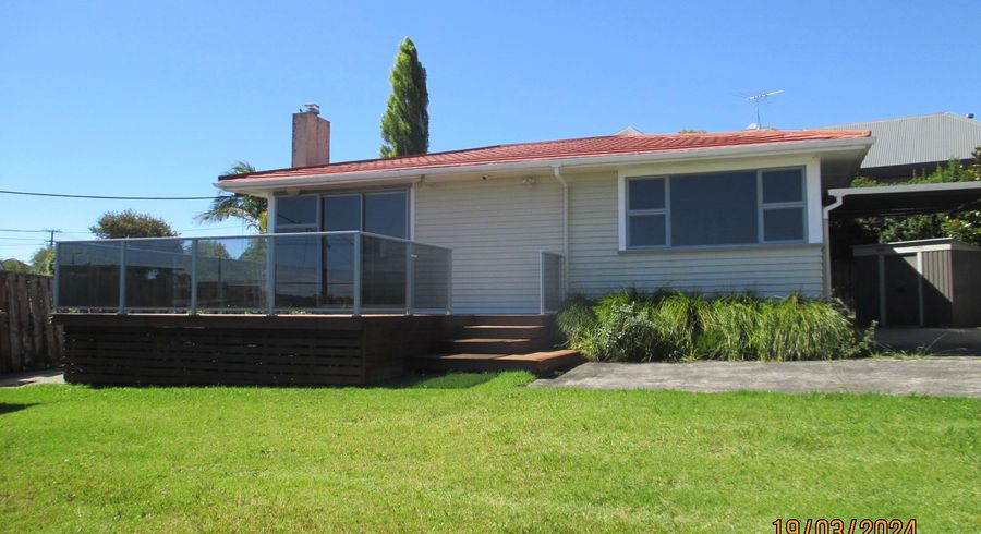 at 77 McLeod, Te Atatu South, Waitakere City, Auckland