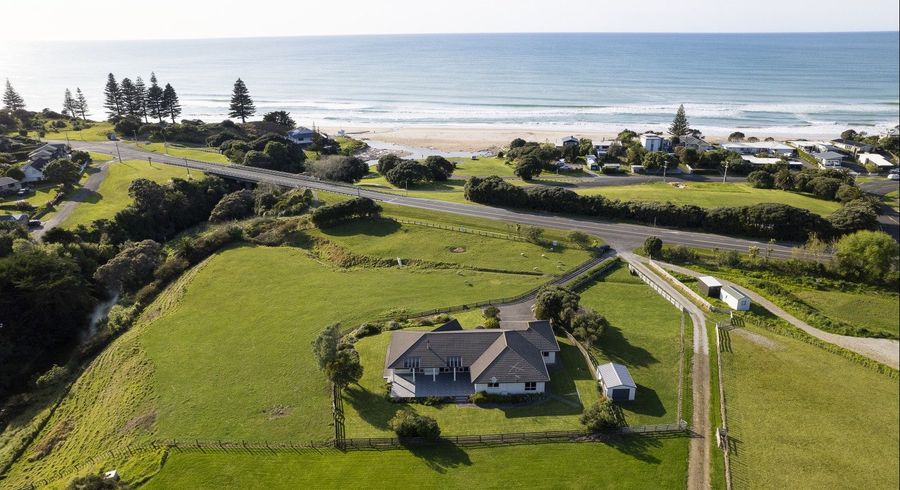  at 858 Wainui Road, Wainui, Gisborne