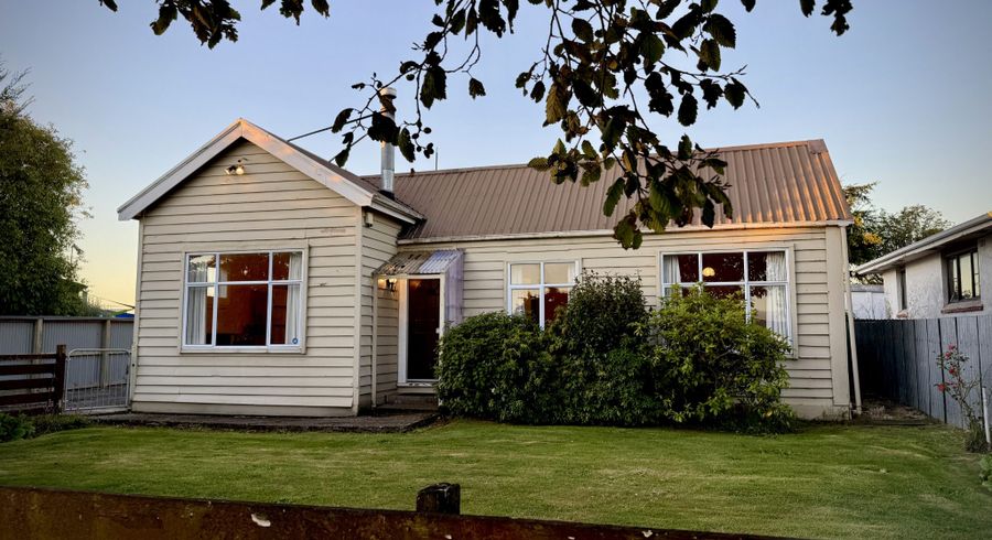  at 130 Lamond Street East, Hargest, Invercargill
