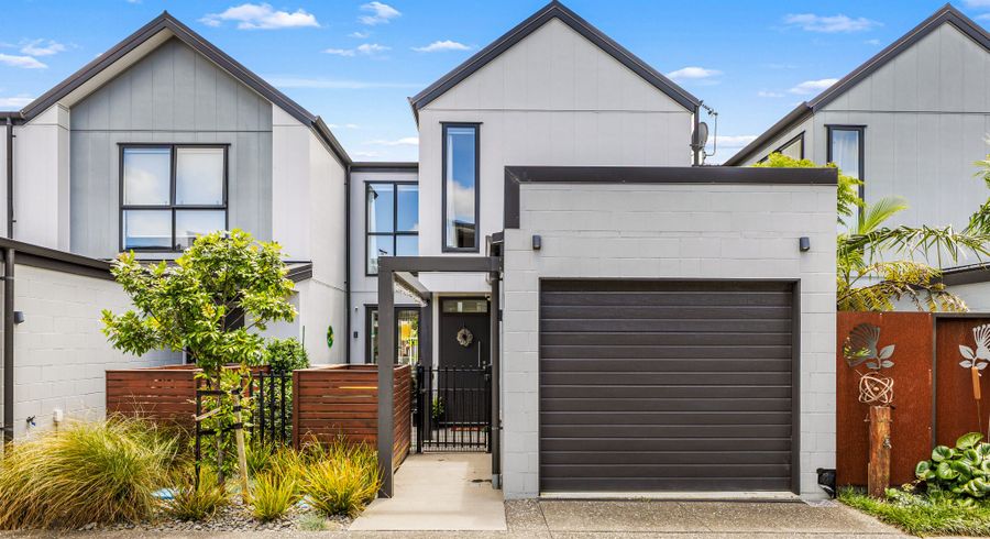  at 21 Gateway Avenue, Beachlands, Manukau City, Auckland