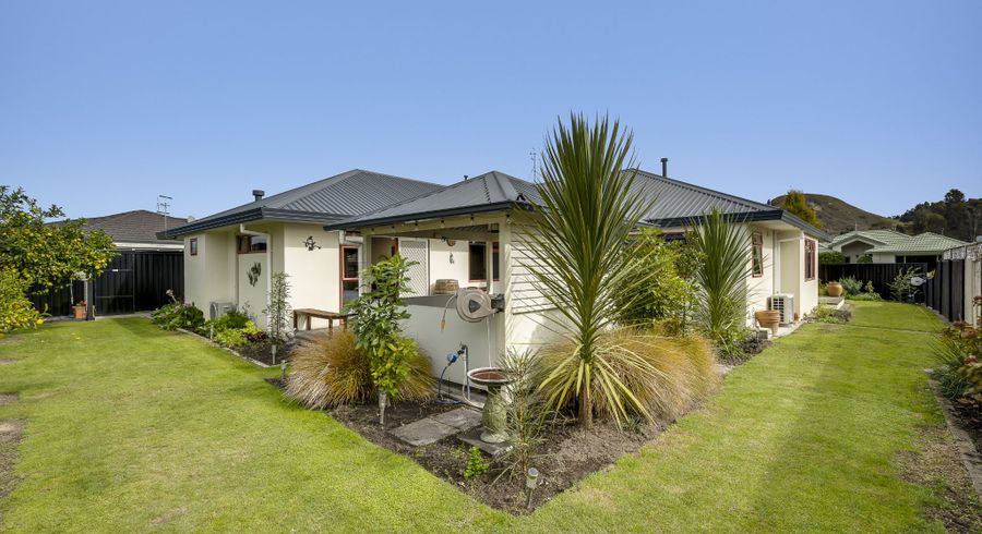  at 8 Gresham Place, Taradale, Napier, Hawke's Bay