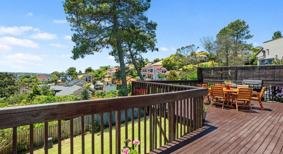  at 17 Bushglen Court, Browns Bay, Auckland