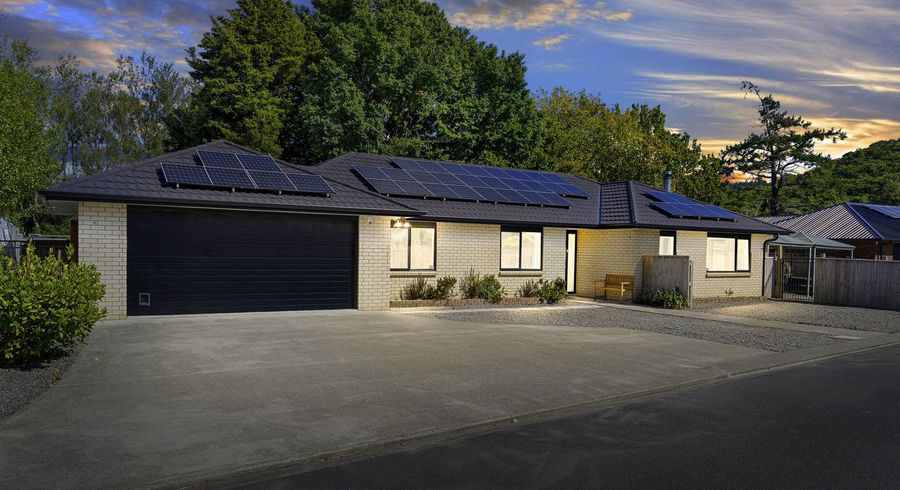  at 16A Sunstone Crescent, Brown Owl, Upper Hutt, Wellington