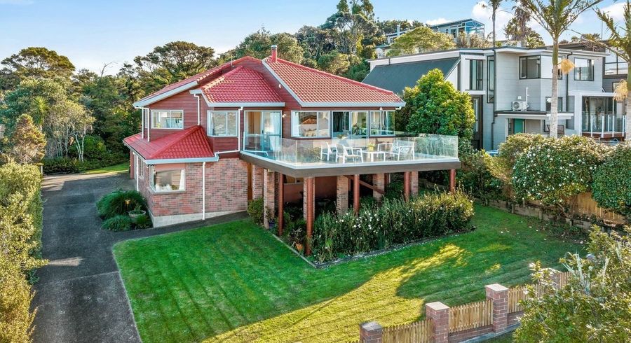  at 6 Elsfield Place, Torbay, Auckland