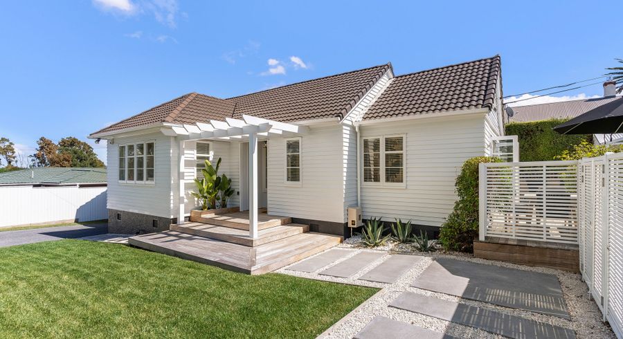  at 1 Cadman Avenue, Waterview, Auckland City, Auckland