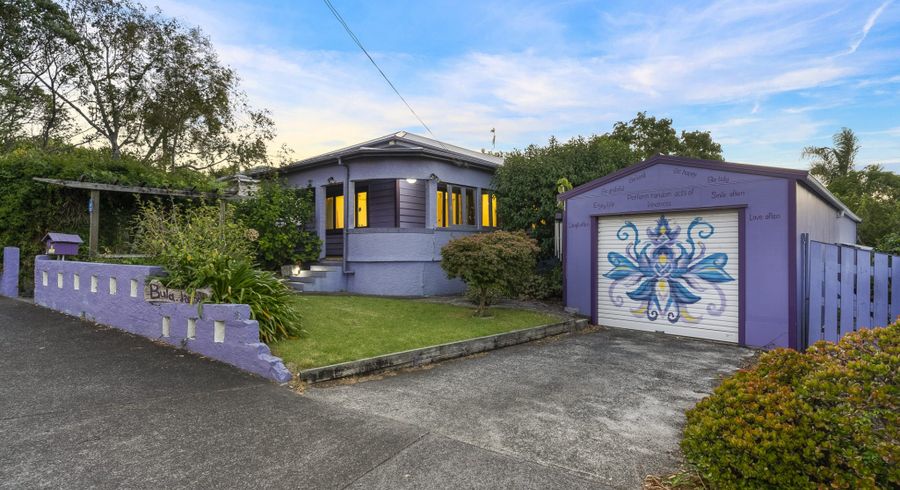  at 10 School Road, Morningside, Auckland