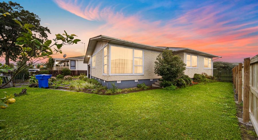  at 21 Convair Crescent, Mangere, Auckland