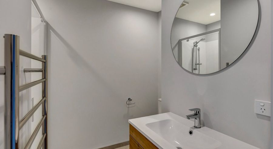  at 2/45 Dickens Street, Addington, Christchurch City, Canterbury