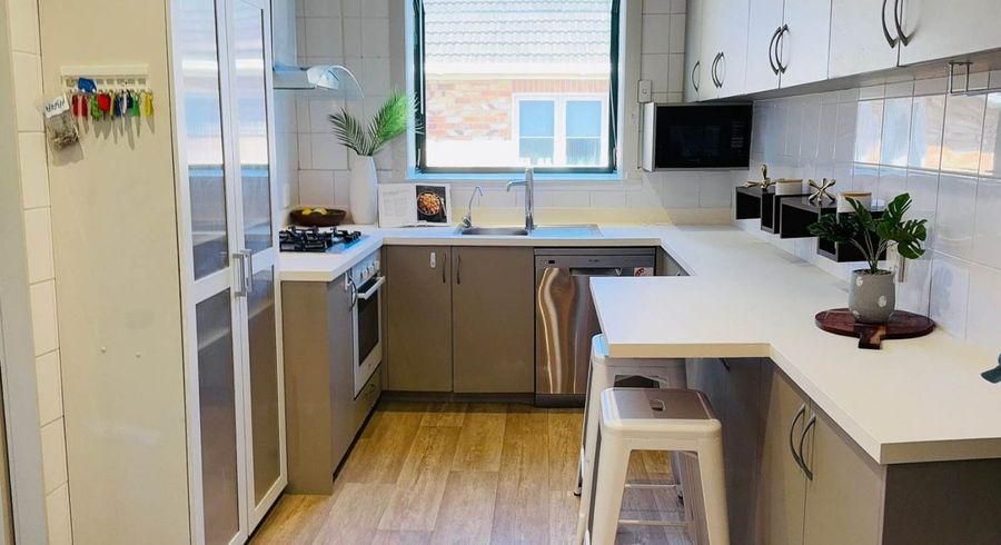  at 1/235 Marua Road, Mount Wellington, Auckland City, Auckland